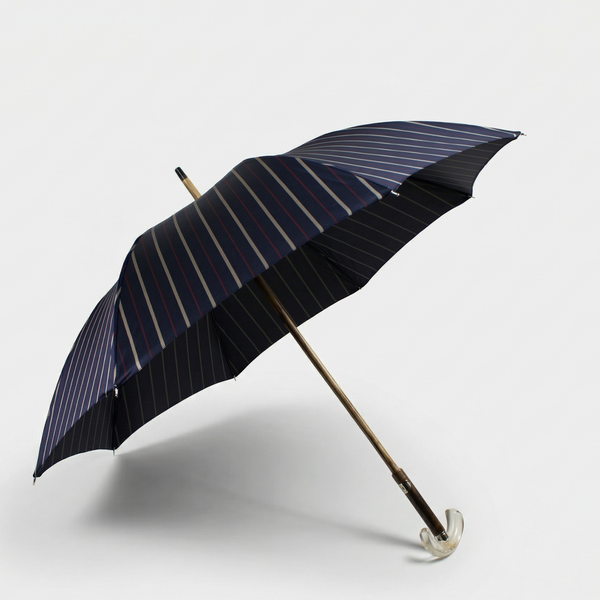 Bonherre mağazasından Pasotti Warthog Tusk, yaban domuzu dişi saplı kamuflaj desenli lüks İtalyan şemsiye.