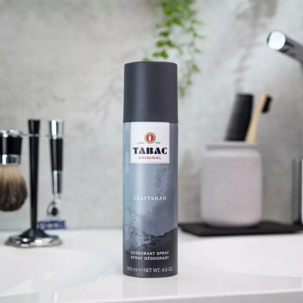 Bonherre mağazasından Tabac Original Craftsman, greyfurt ve deri notalı 24 saat etkili 200 ml erkek deodorant sprey.