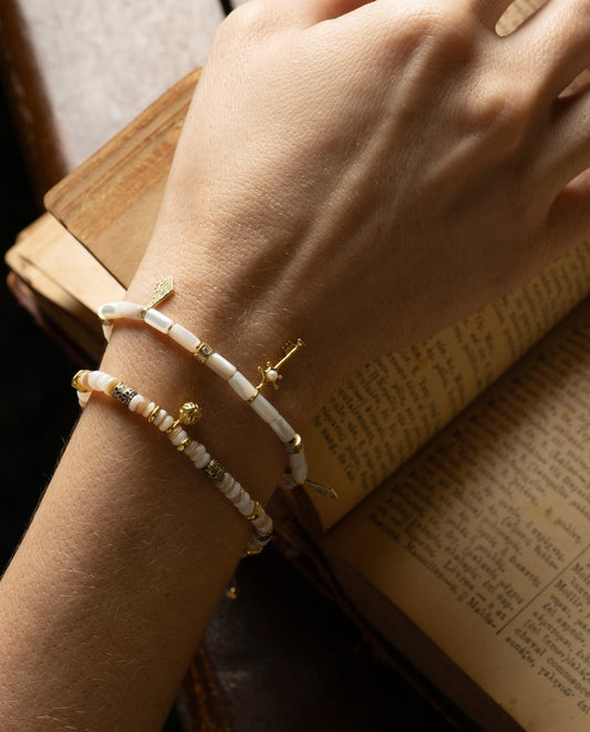 Miela Livia Bileklik