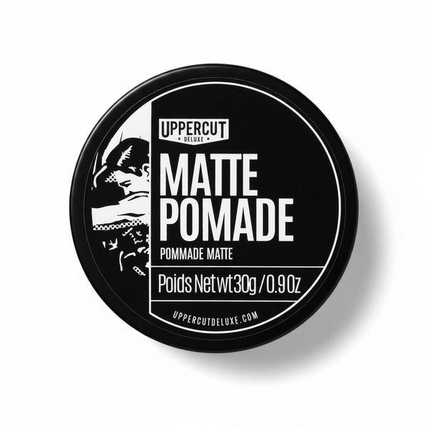 Bonherre mağazasından Uppercut Deluxe Matte Hair Pomade seyahat boyu, orta tutuşlu ve doğal mat bitişli erkek saç waxı.