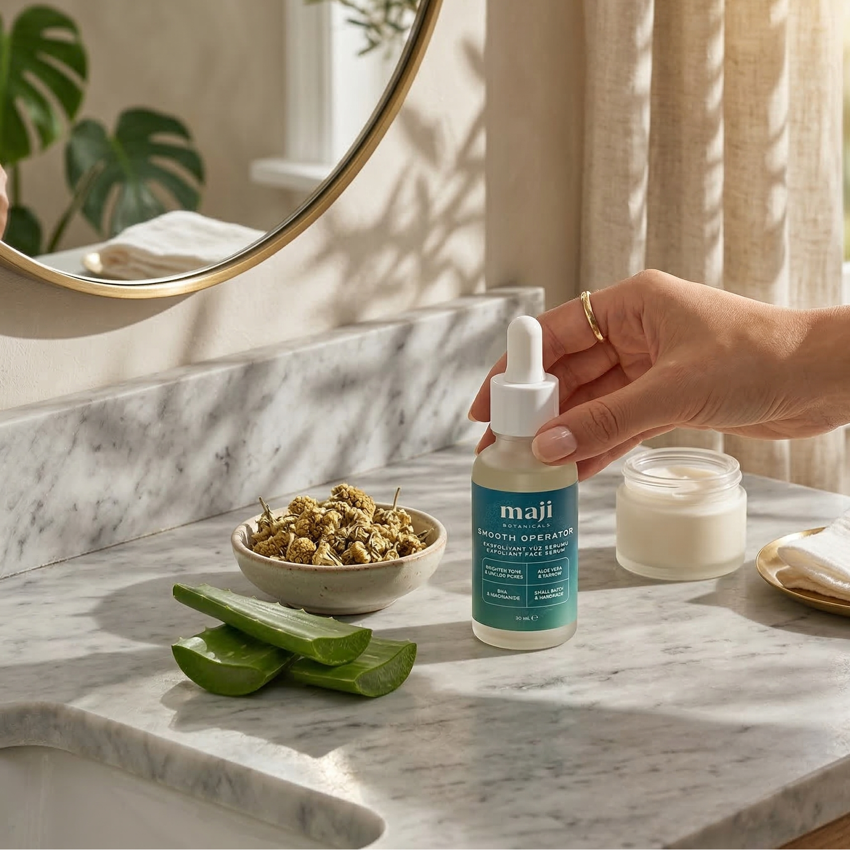 Bonherre mağazasından Maji Botanicals Smooth Operator, %2 salisilik asit (BHA) içerikli yerli üretim siyah nokta karşıtı erkek yüz serumu.