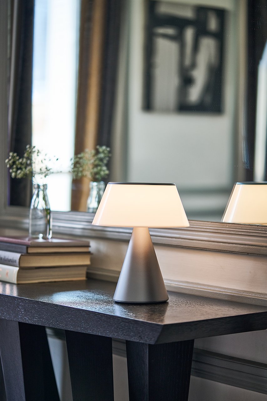 Lexon Luma XL Led Lamba Metalik Gri