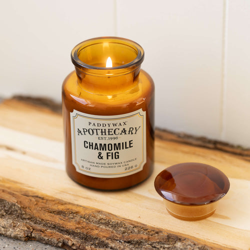 Bonherre mağazasından Apothecary serisi papatya ve incir kokulu 226 gr cam mum.