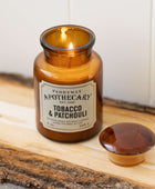 Bonherre mağazasından Apothecary serisi tütün ve paçuli kokulu 226 gr cam mum.