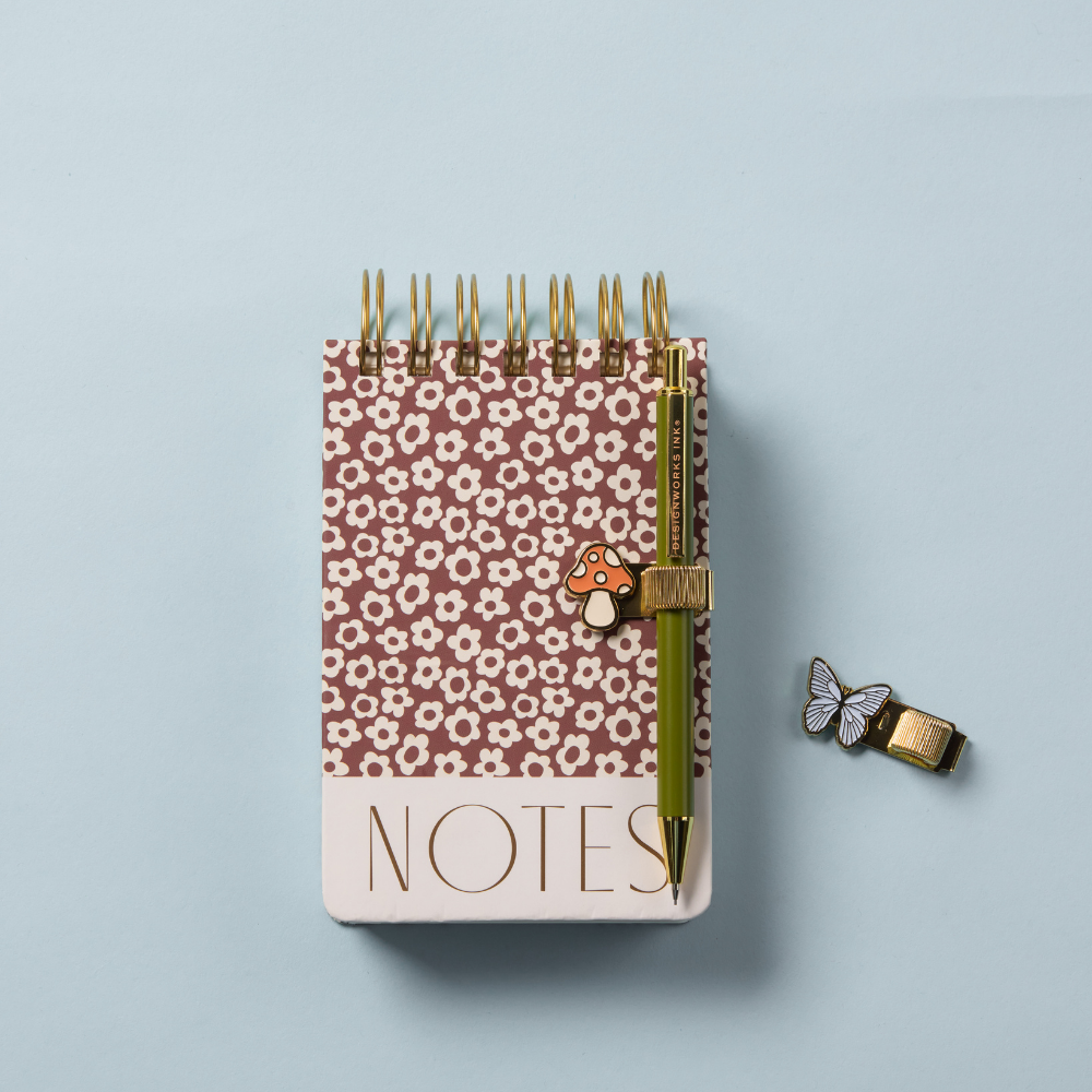 Bonherre mağazasından Designworks Ink marka, kelebek ve mantar tasarımlı 2'li kitap kalem klipsi.