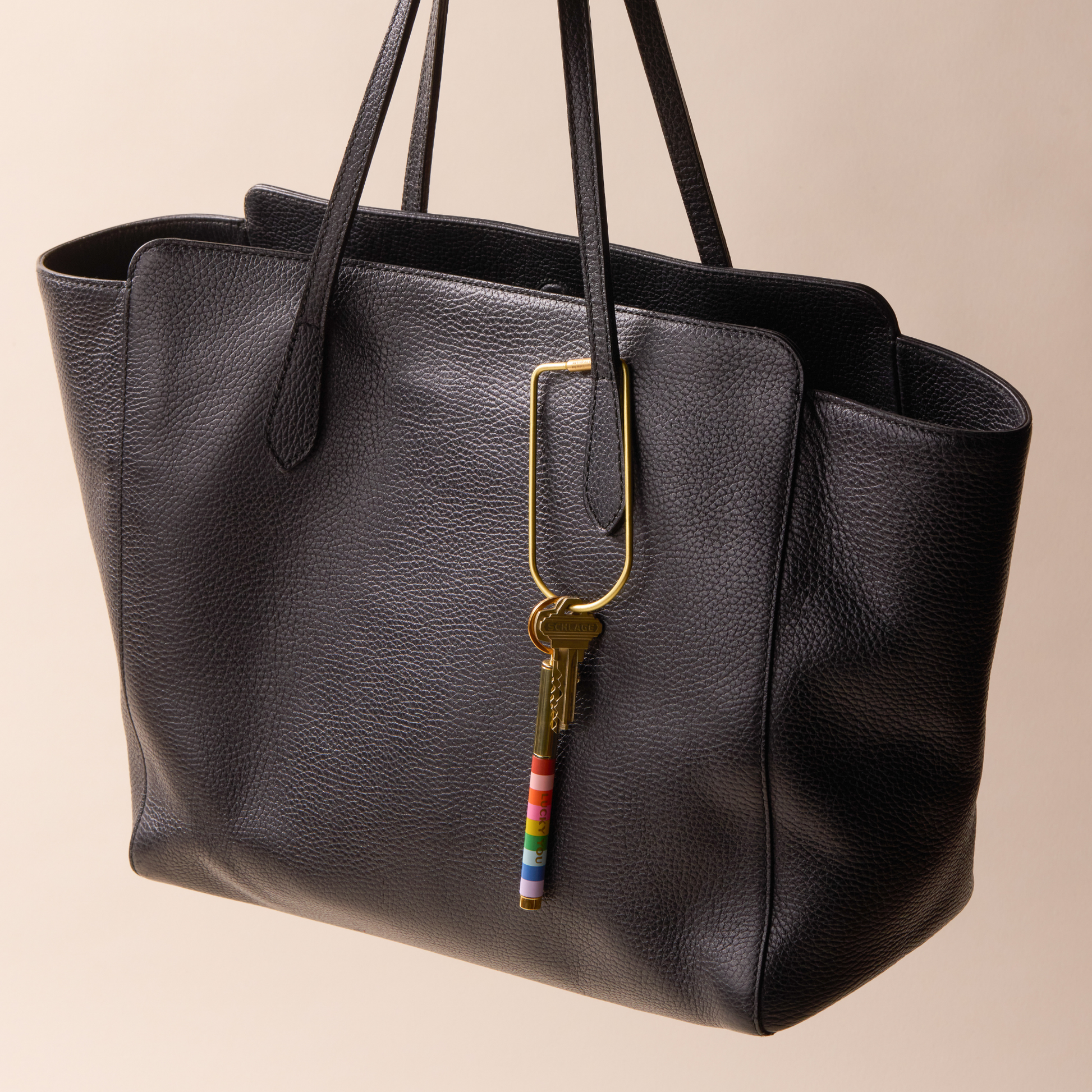 Bonherre mağazasından Designworks Ink marka, Lucky You temalı kalem anahtarlık.