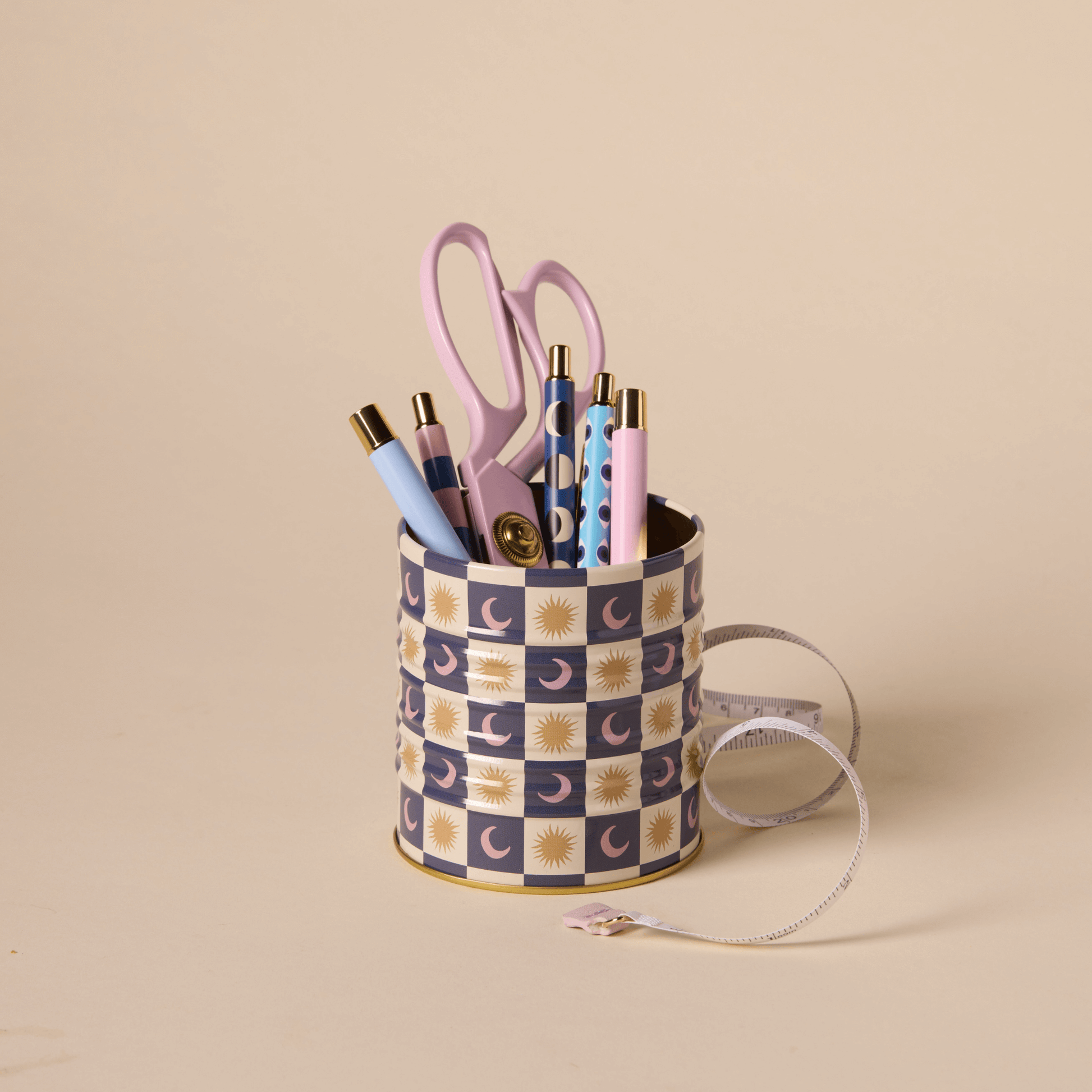 Metal Kalemlik Göksel Desenli