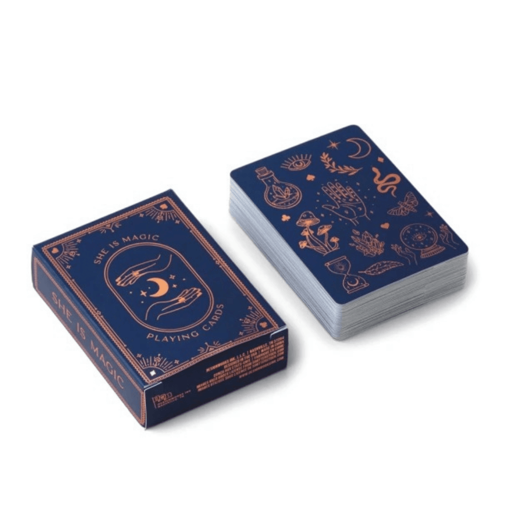 Bonherre mağazasından Designworks Ink marka, She Is Magic temalı oyun kartı.