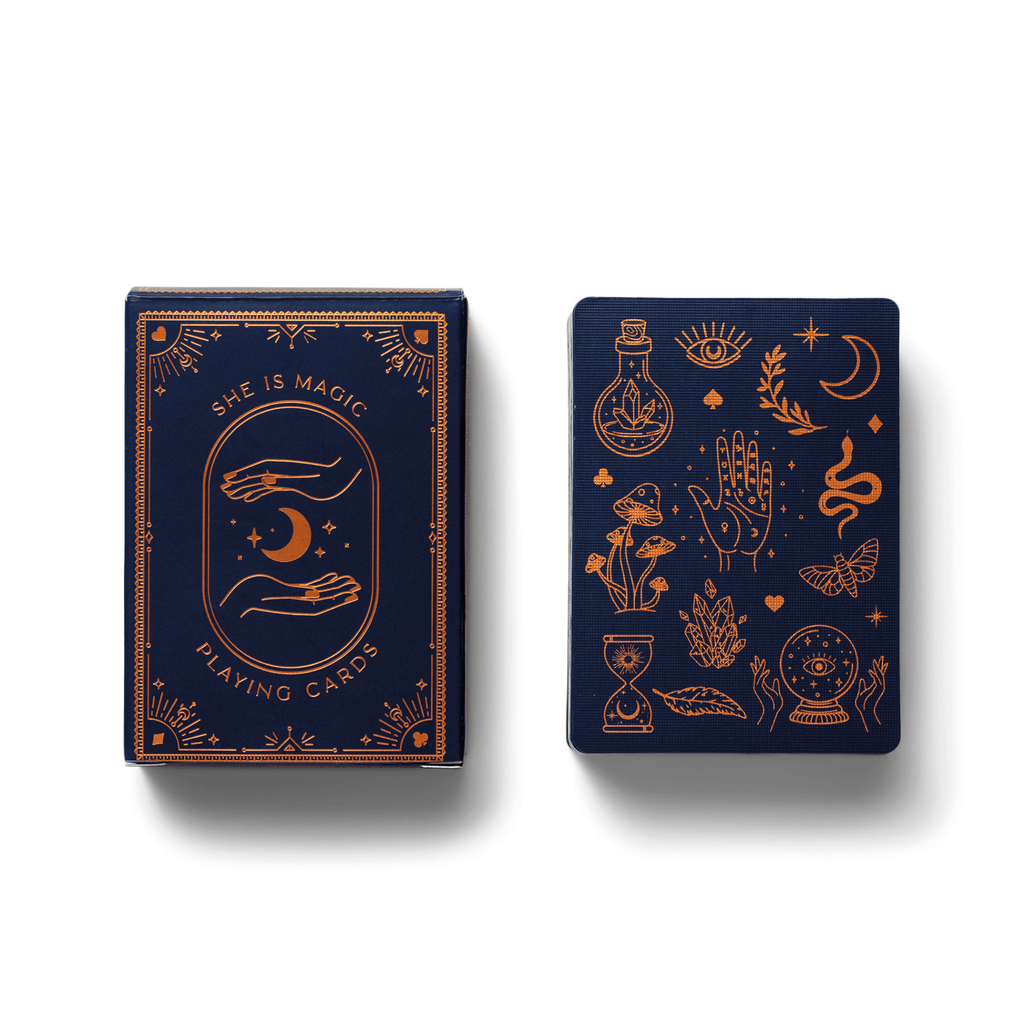 Bonherre mağazasından Designworks Ink marka, She Is Magic temalı oyun kartı.