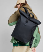 Bonherre mağazasından Gaston Luga marka, Rullen serisi, siyah renkli, 13 inç laptop bölmeli sırt çantası.