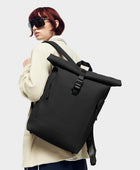 Bonherre mağazasından Gaston Luga marka, Rullen serisi, siyah renkli, 13 inç laptop bölmeli sırt çantası.