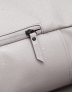 Bonherre mağazasından Gaston Luga marka, Rullen serisi, gri renkli, 16 inç laptop bölmeli sırt çantası.