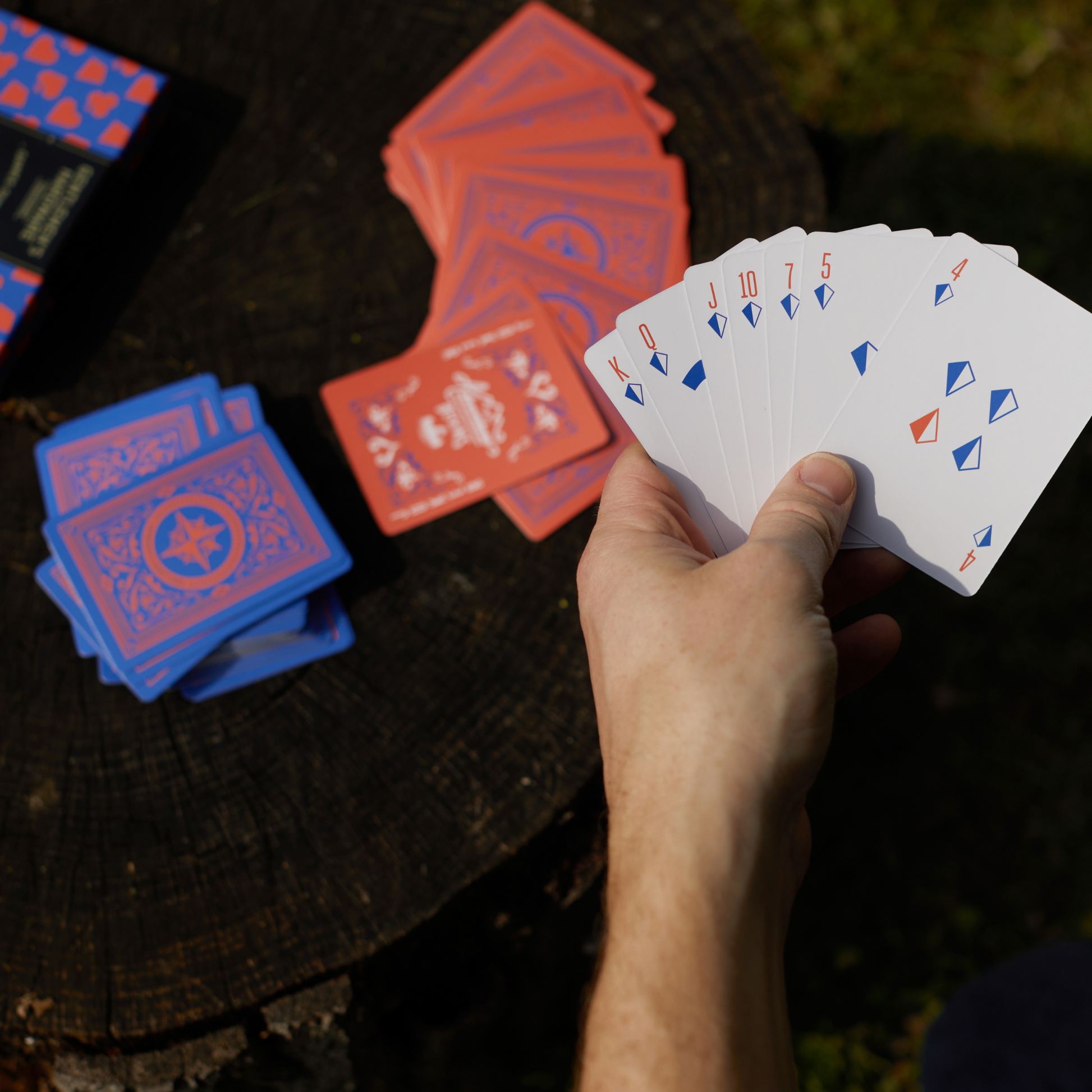 Bonherre mağazasından Gentlemen's Hardware marka, ikili paket oyun kartı.