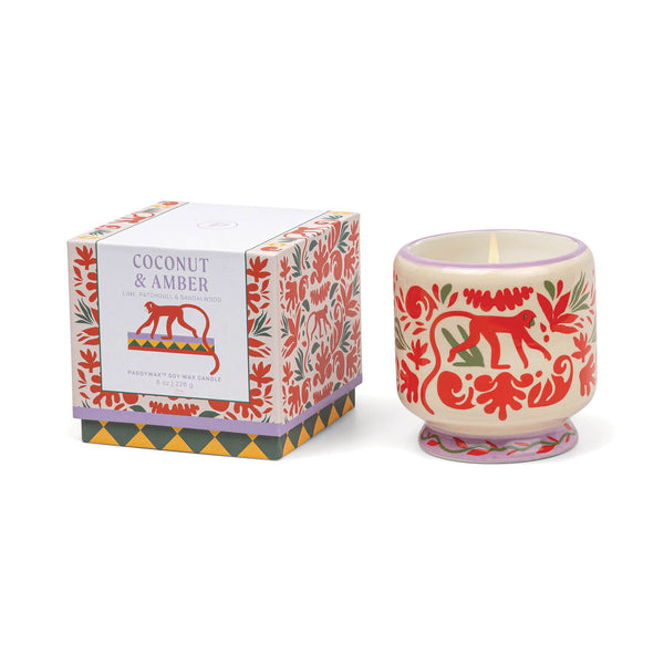 Bonherre mağazasından Paddywax markasına ait, orman desenli seramik kutuda, hindistan cevizi ve amber kokulu 226 gr lüks mum.