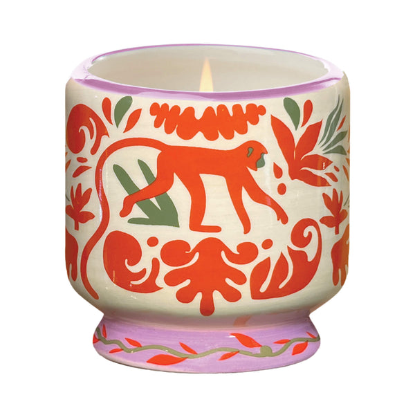 Bonherre mağazasından Paddywax markasına ait, orman desenli seramik kutuda, hindistan cevizi ve amber kokulu 226 gr lüks mum.