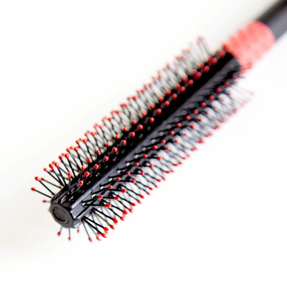 Bonherre mağazasından Uppercut Deluxe Quiff Roller, saç hacimlendirme ve quiff modelleri için profesyonel yuvarlak fırça.
