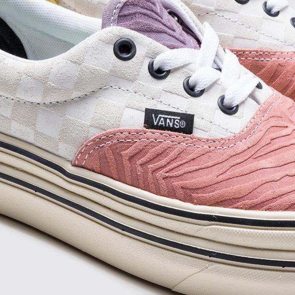 Bonherre mağazasından Vans Super ComfyCush Era, çift tabanlı antika beyaz lüks sneaker.