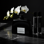 Bonherre mağazasından Costume National Scent Intense EDP 100 ml ve 2 adet 7,5 ml seyahat boyu içeren unisex parfüm seti.
