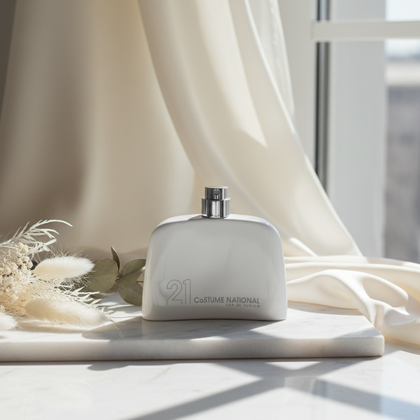 Bonherre mağazasından 21 EDP, süt, amber, safran ve misk notalı 100 ml unisex parfüm.