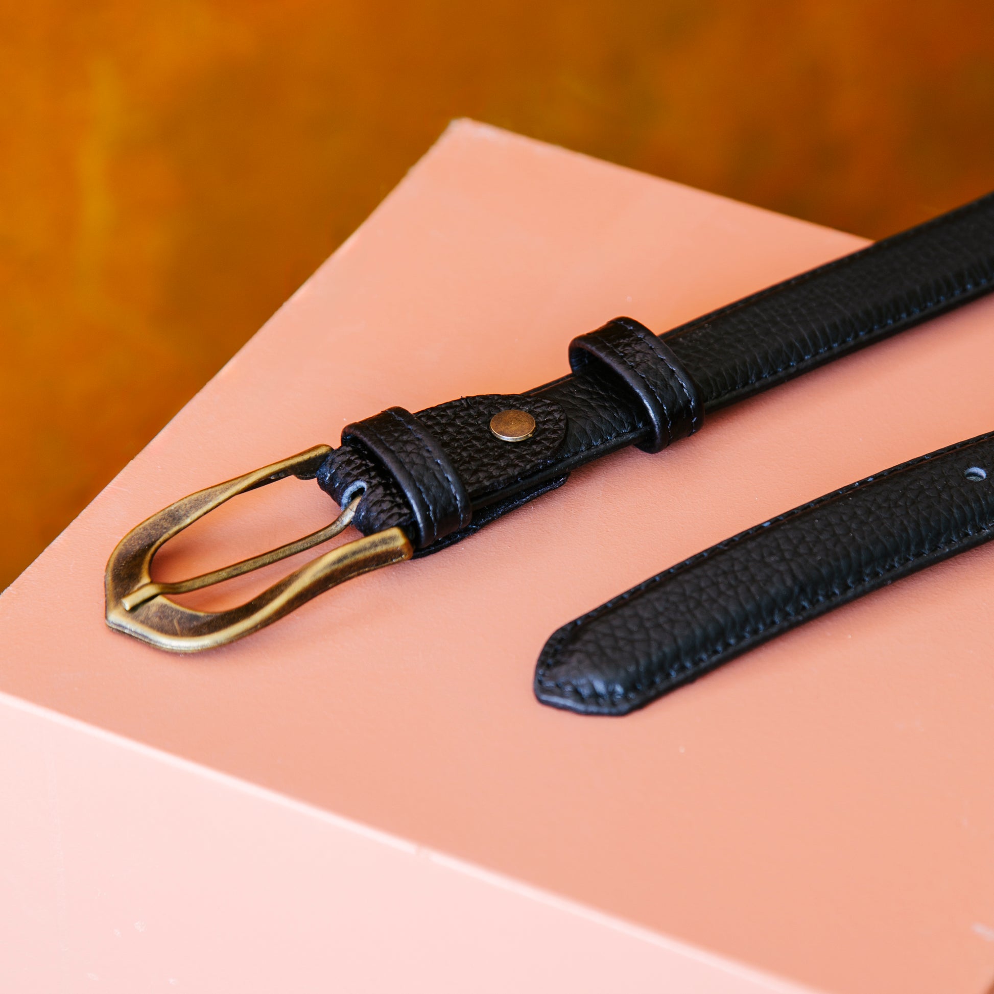 El yapımı hakiki siyah floater deri kemer – 2.5 cm unisex dana derisi, antik pirinç tokalı