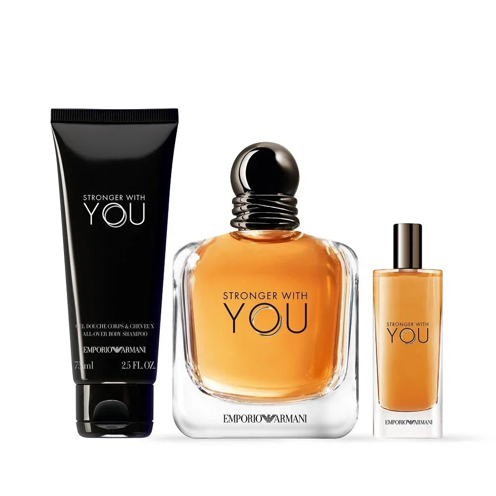 Bonherre mağazasından Emporio Armani Stronger With You EDT Parfüm Seti, özel kutusunda şık bir hediye seçeneği olan erkek parfüm seti.