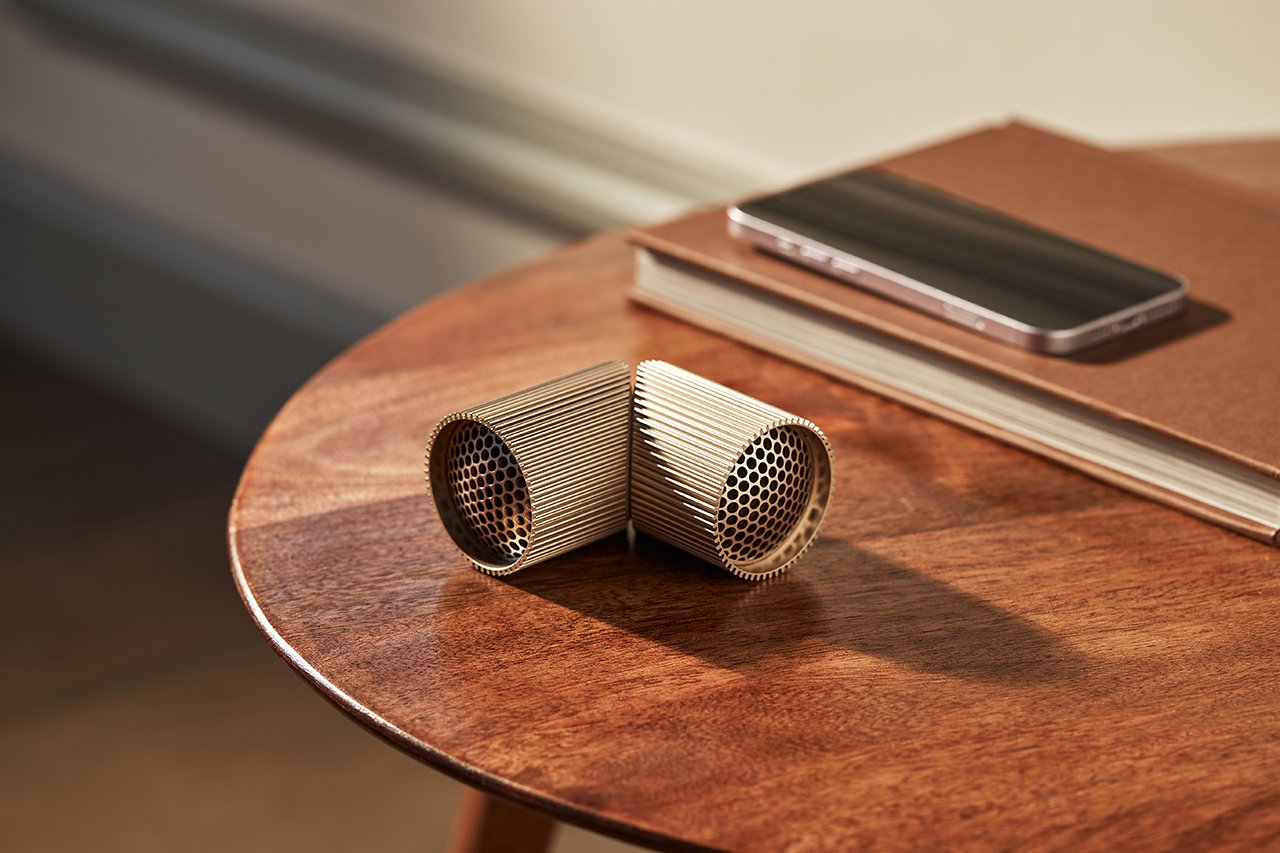 Lexon Ray Bluetooth Hoparlör Vivid Gold