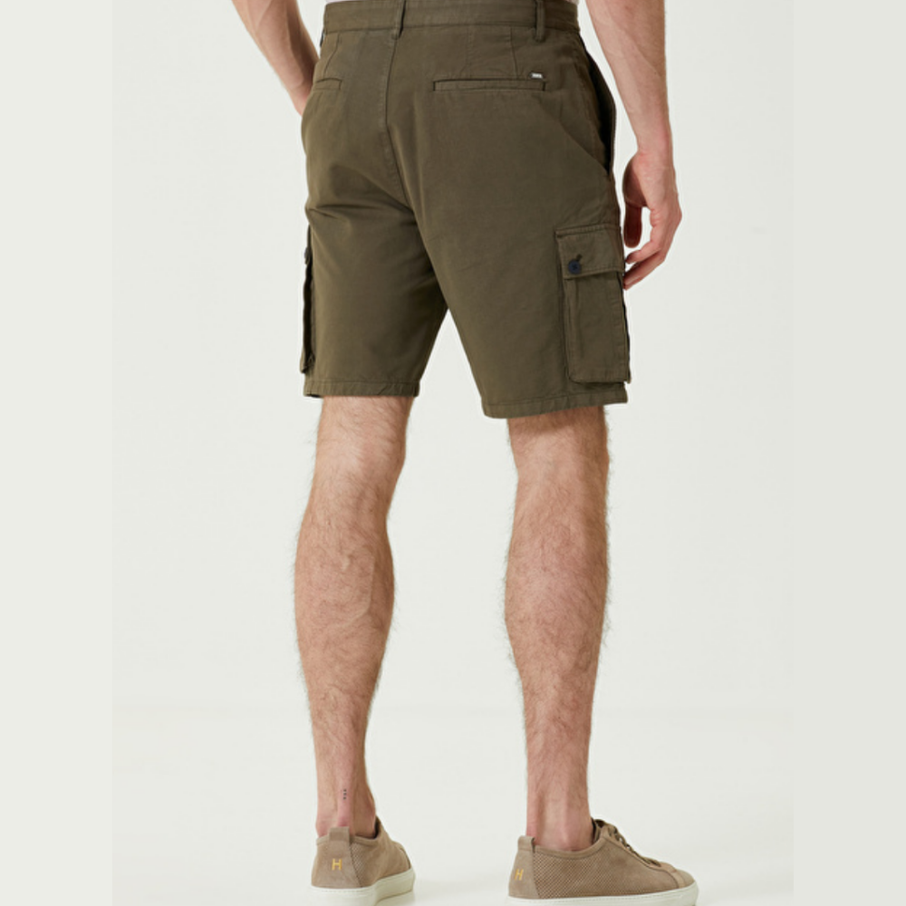 Haki Kargo Bermuda Şort