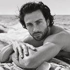 Bonherre mağazasından Giorgio Armani Acqua Di Giò Eau de Parfum 200 ml, mineral tazelik ve yoğun deniz notalarına sahip lüks erkek parfümü.