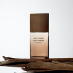 Bonherre mağazasından L'Eau D'Issey Wood & Wood Intense EDP, sedir ağacı, sandal ağacı ve greyfurt notalı lüks erkek parfümü.