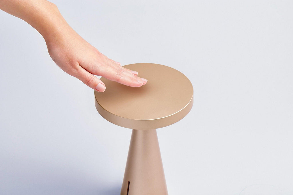 Lexon Mano Sensörlü Aydınlatmalı Dezenfektan Dispanseri Dore - Bonherre