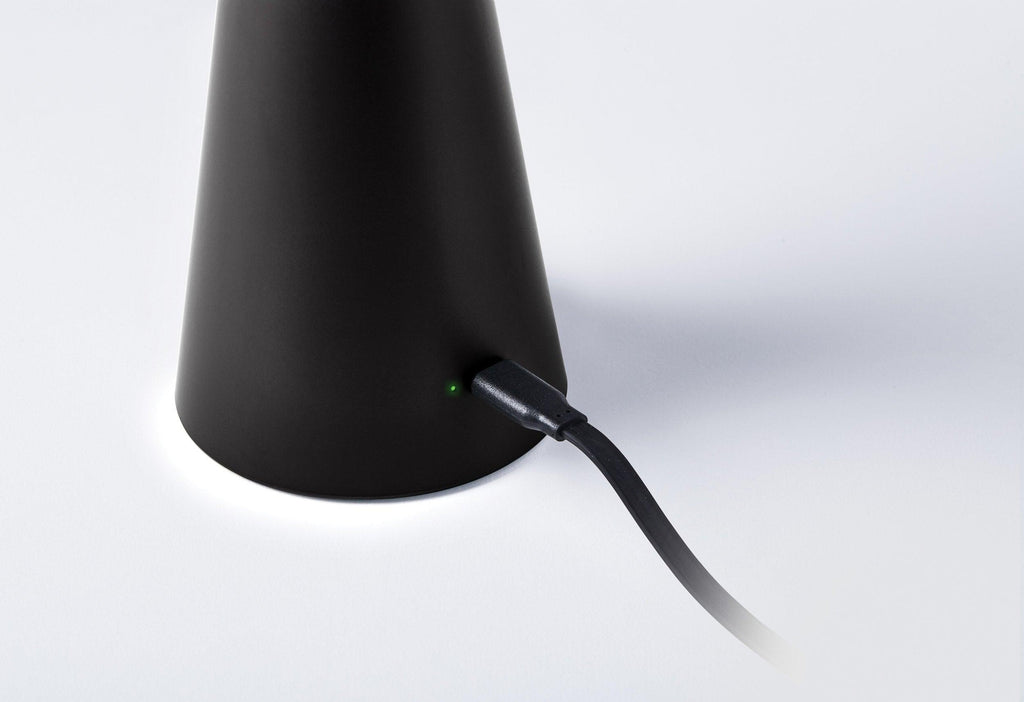 Lexon Mano Sensörlü Aydınlatmalı Dezenfektan Dispanseri Siyah - Bonherre