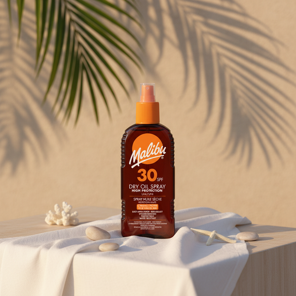 Bonherre mağazasından Malibu Dry Oil Sprey SPF30, yüksek korumalı ve vitamin zenginleştirilmiş yağsız güneş spreyi.