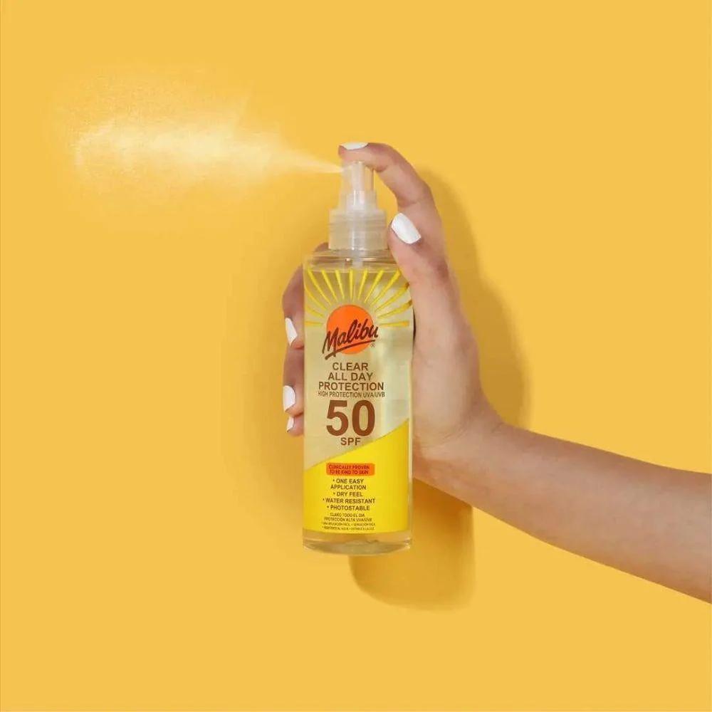Bonherre mağazasından Malibu Gün Boyu Koruma Spreyi SPF50, kuru dokunuş hissi veren lüks erkek güneş koruyucu.