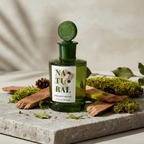 Bonherre mağazasından Monotheme Doğal Sedir Ağacı (Natural Cedar Wood) parfümü, asil sedir ve aromatik notalı lüks İtalyan parfümü.