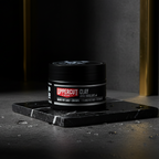 Bonherre mağazasından Uppercut Deluxe Clay Wax seyahat boyu, güçlü tutuşlu ve doğal mat bitişli erkek saç kili.