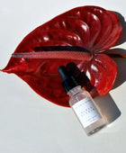 Blush Elixir | %5 AHA + %5 BHA | Bitkisel Asit Bombası | Güçlü Aydınlatıcı + Leke Karşıtı İksir