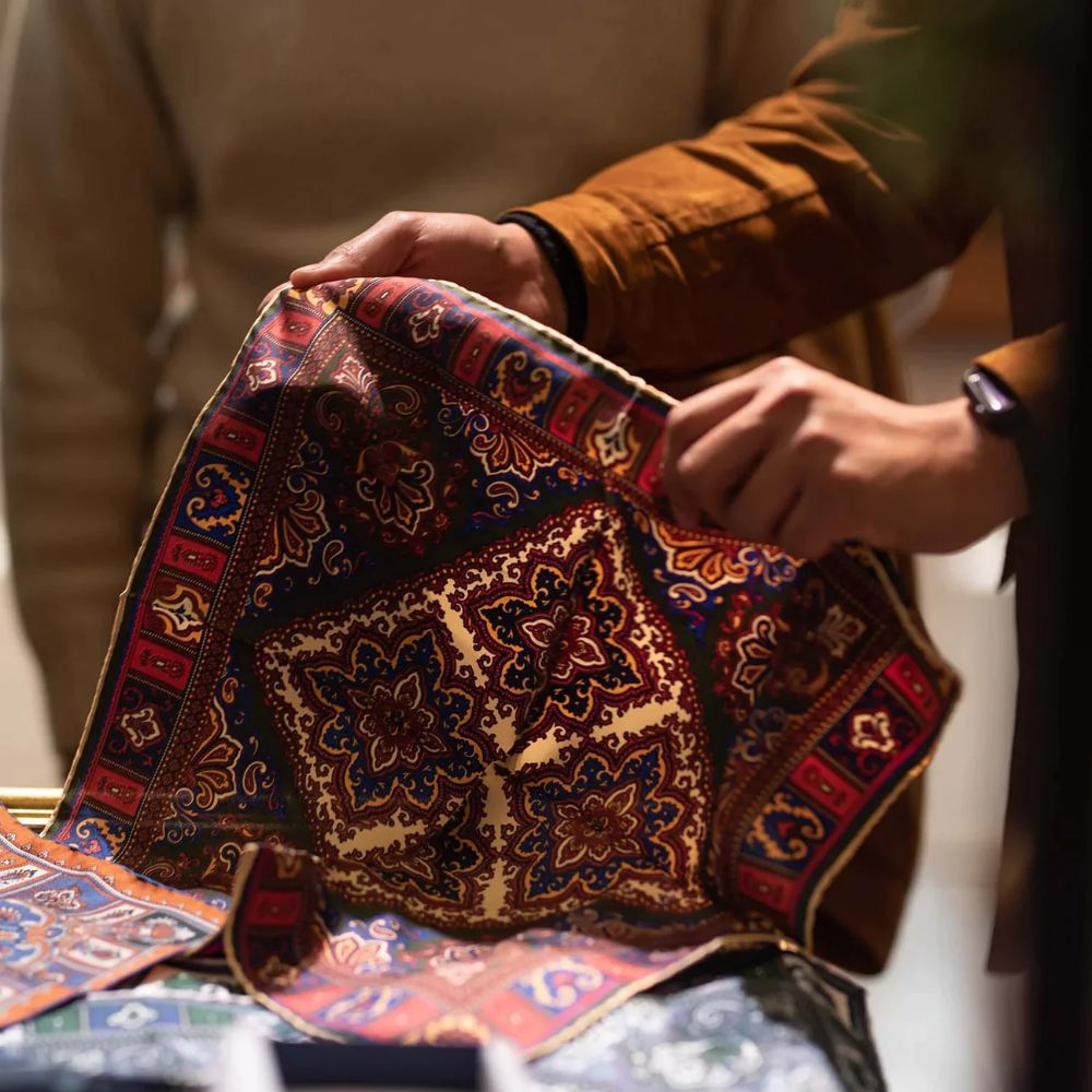 Aida Silk Cep Mendili